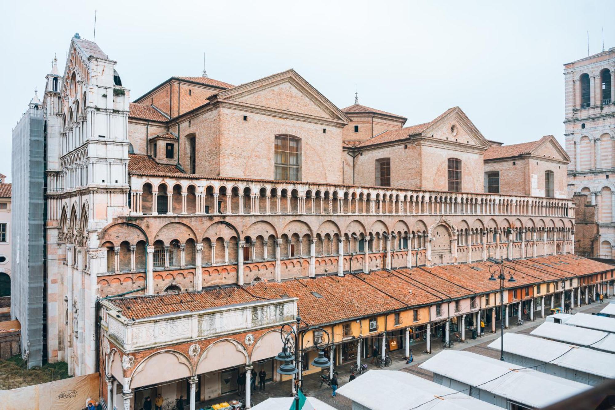 Hotel Torre Della Vittoria 1928 Ferrara Exteriör bild